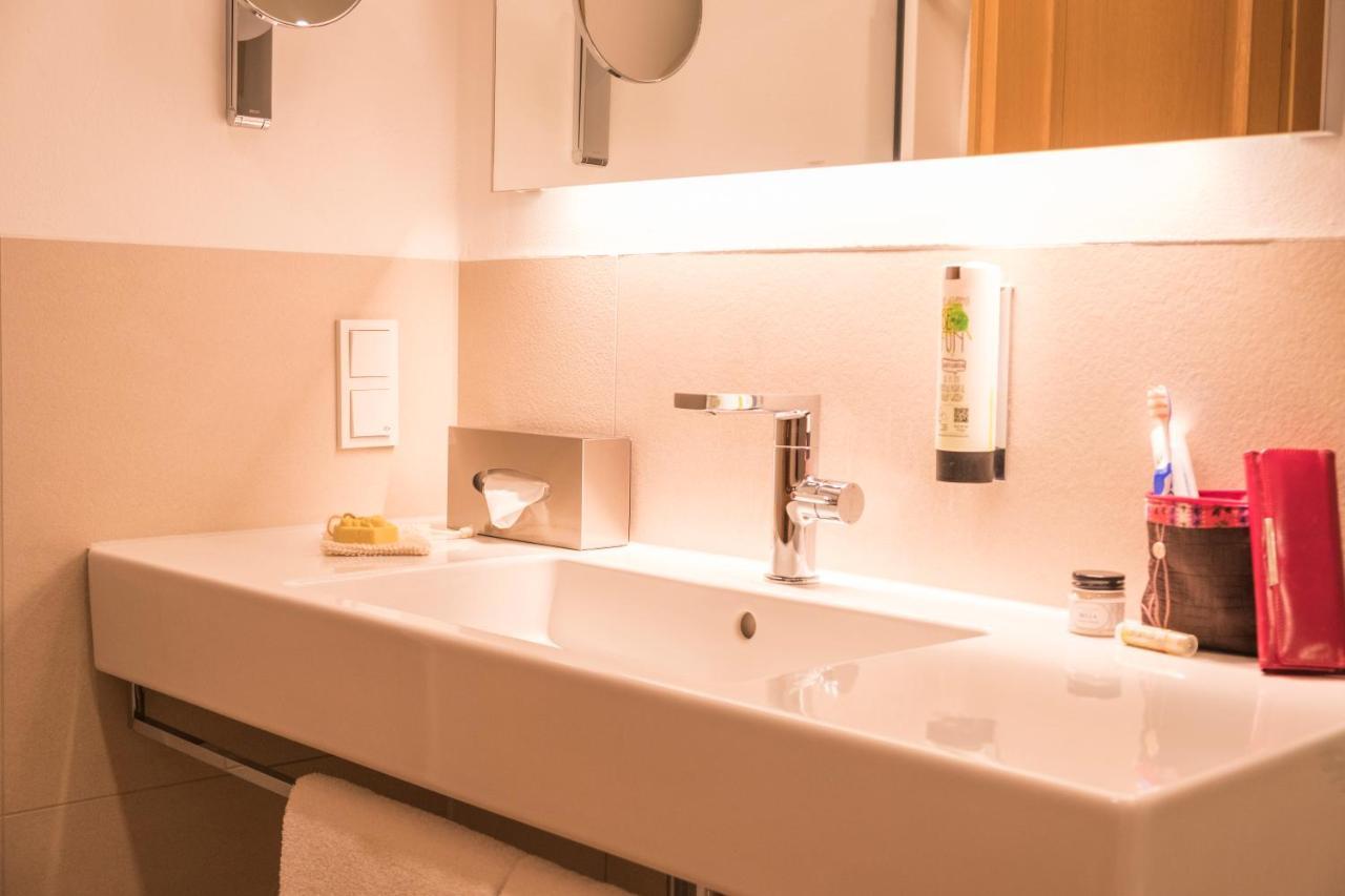 Hotel Elfbuchen Cassel Extérieur photo