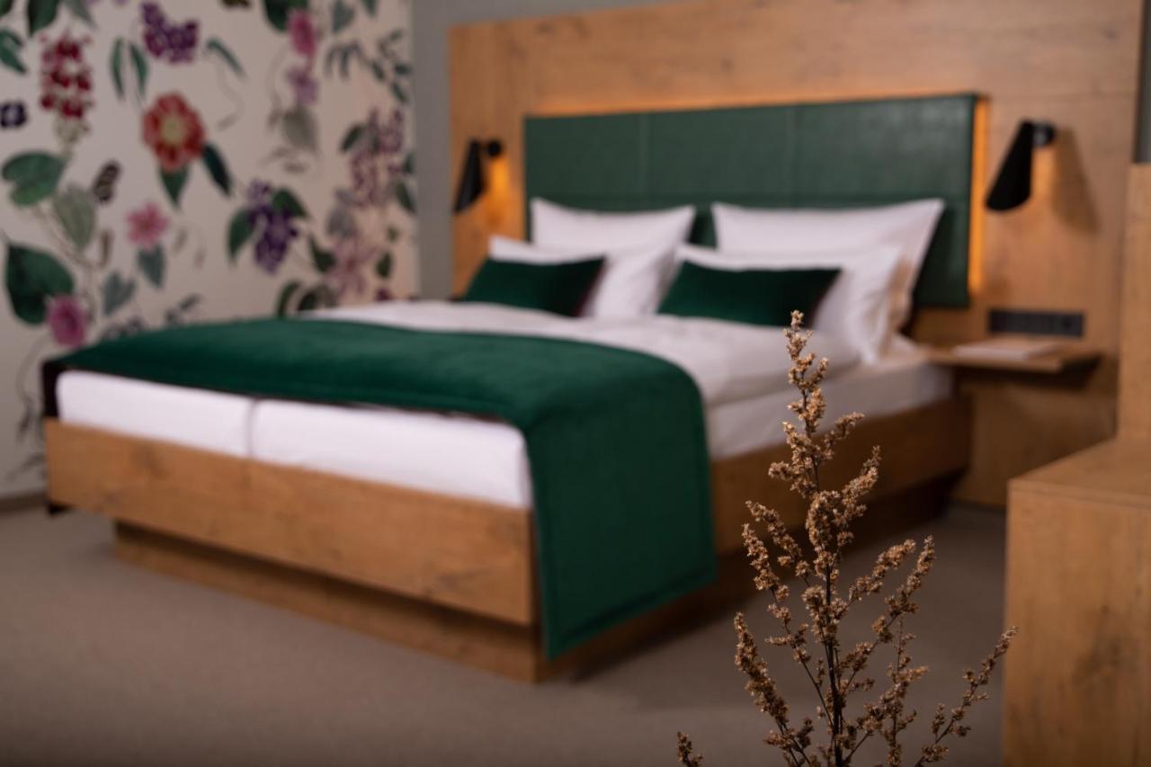 Hotel Elfbuchen Cassel Extérieur photo