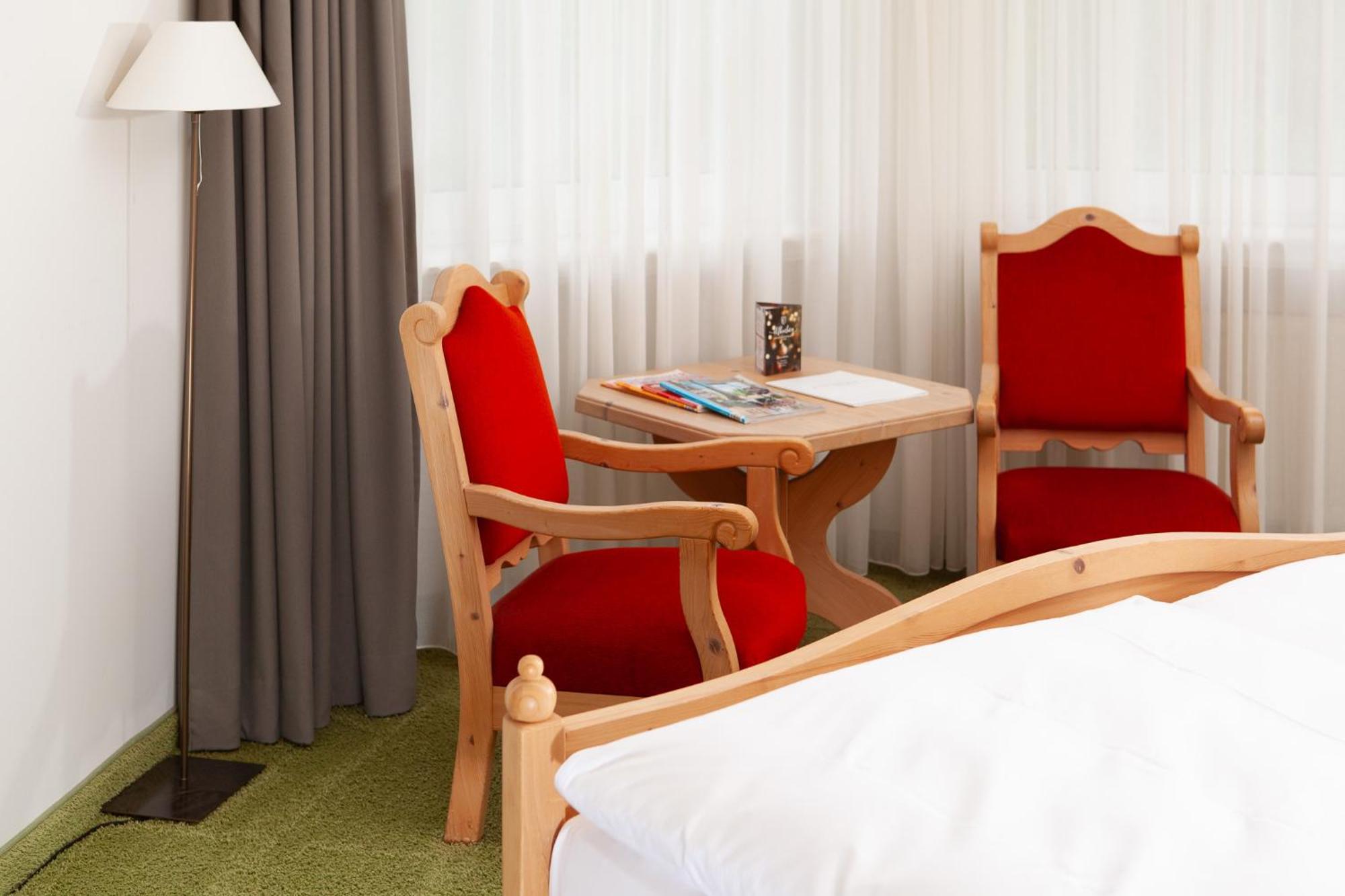 Hotel Elfbuchen Cassel Extérieur photo